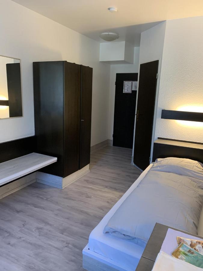 City Hotel Динслакен Экстерьер фото
